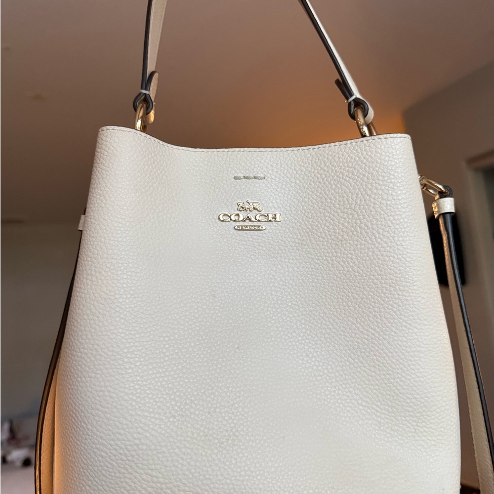 Coach Bucket Bag